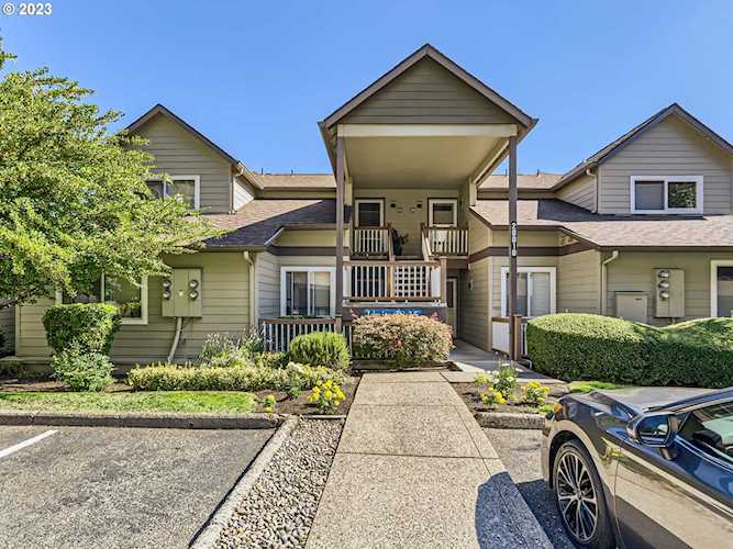 20010 Marigold CT #29, West Linn, OR 97068 | MLS# 23414506 Photo 1