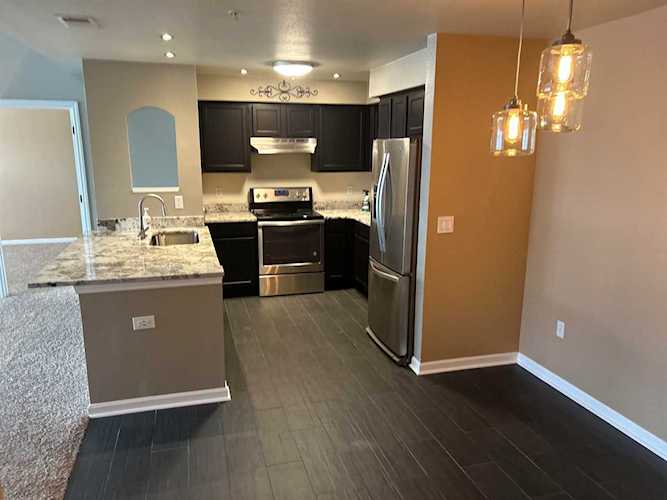 2801 Chancellorsville Dr Tallahassee, FL 32312