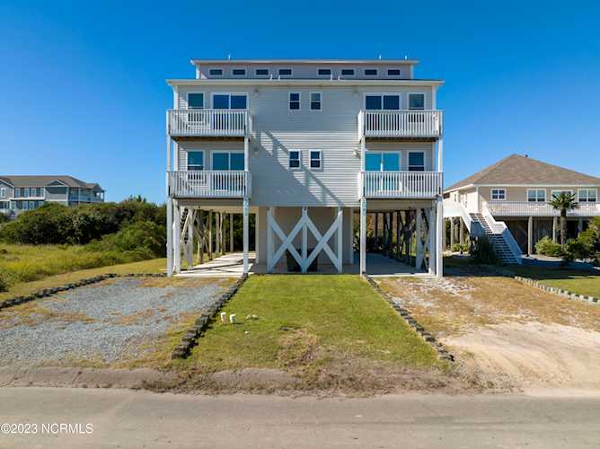 2080 New River Inlet Rd North Topsail Beach, NC 28460