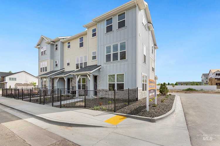 Build Idaho- Prepare to be Moved! Idaho's Ultimate Home Search Photo 1