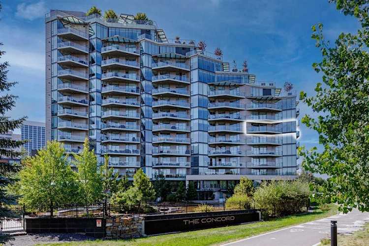 738 1 Ave SW #712 Calgary, AB T2P5G8
