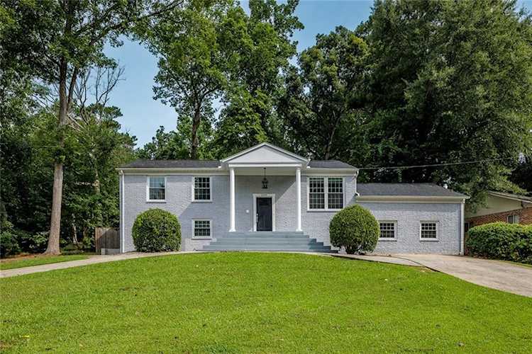2044 Ellwyn Drive, Chamblee, GA 30341 | MLS# 7257877 Photo 1