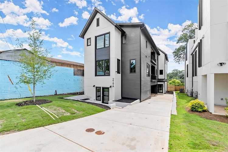 219-A Howell Drive SE Atlanta, GA 30316