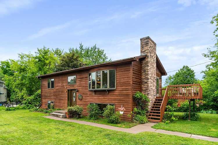4624 Crosley Avenue Duluth, MN 55804