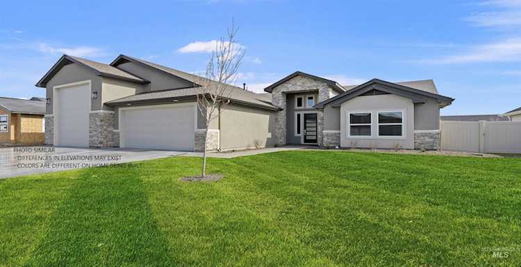 9074 S Fuego Avenue Kuna, ID 83634