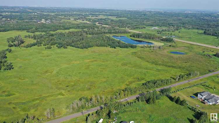 Range Rd 223 -Wye Road Rural Strathcona County, AB T8A 6N1