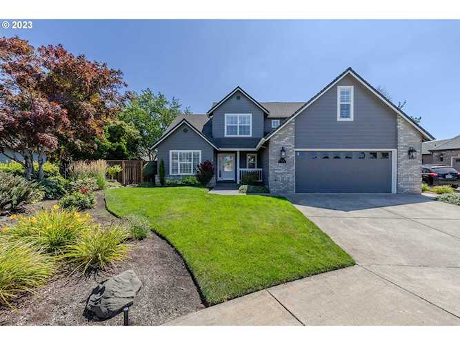 933 River Knoll WAY in Springfield, OR Photo 1