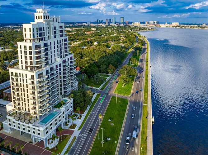 2103 Bayshore Blvd #906 Tampa, FL 33606