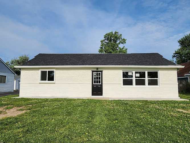 452 Park Dr Greenwood, IN 46143