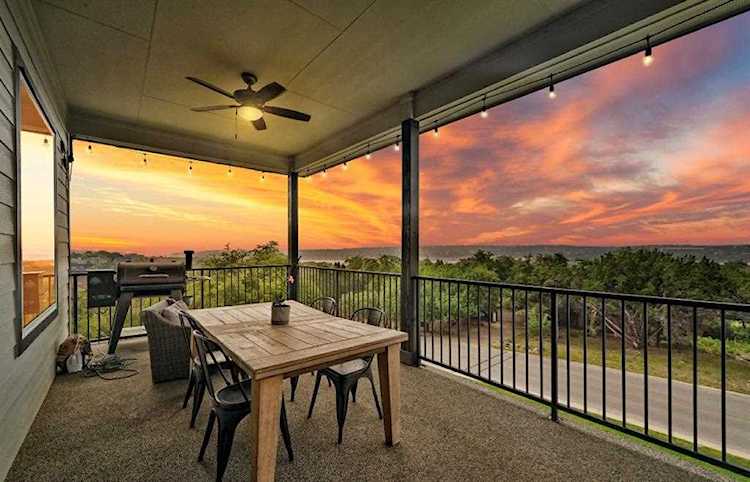 18502 N Venture DR Point Venture, TX 78645