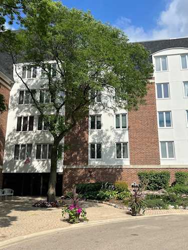 250 Lake Blvd #206 Buffalo Grove, IL 60089 | MLS 11854972 Photo 1