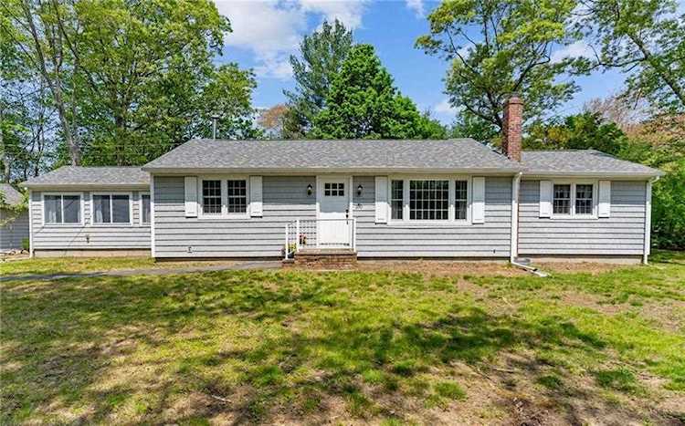 100 Rose Hill Rd North Kingstown, RI 02874 | MLS 1335784 Photo 1