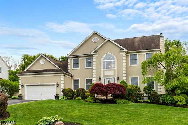 4 Morgan Ct Randolph Twp., NJ 07869 | MLS 3845592 Photo 1