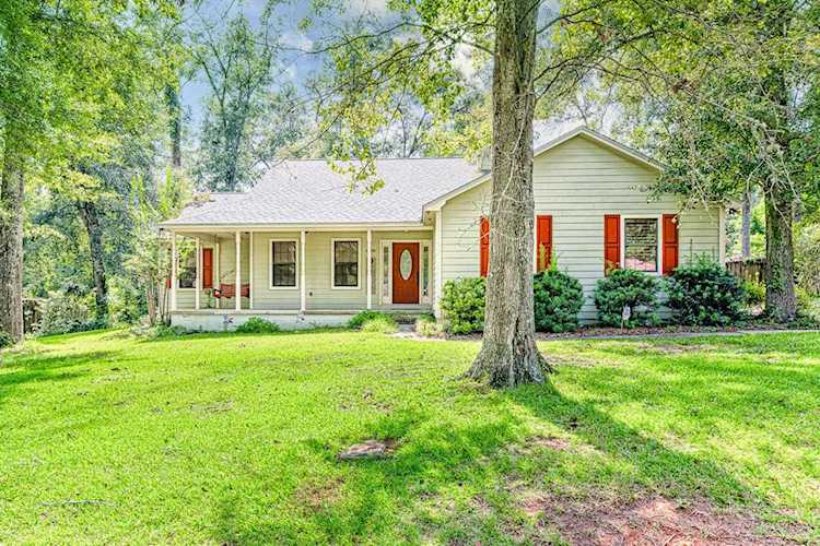 1406 Avondale Way Tallahassee, FL 32317