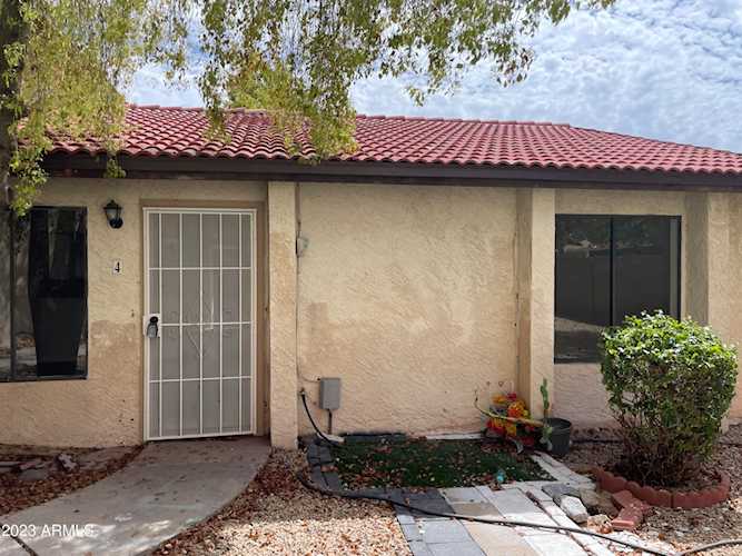 2437 E Tracy Ln #4 Phoenix, AZ 85032 | MLS 6591860 Photo 1