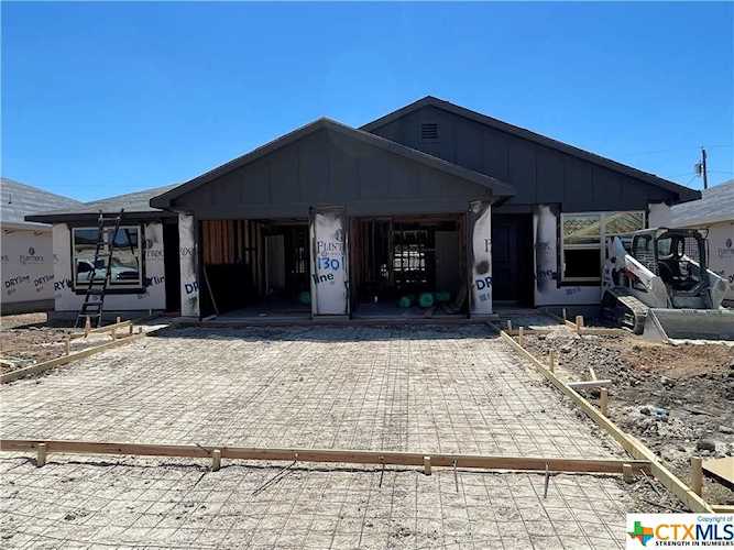 1301 Concord Dr Copperas Cove, TX 76522