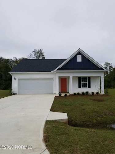 417 Turp Landing Ln Jacksonville, NC 28546