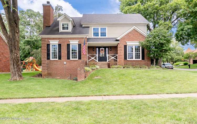 10807 Foxgate Ct Louisville, KY 40223