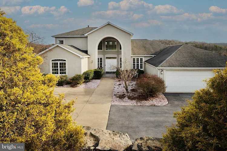 116 Colgate Ct Port Matilda, PA 16870 | home for sale | KBB Photo 1