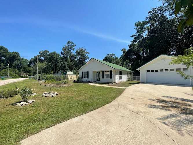 49 Jr Milton Rd Crawfordville, FL 32327-0118