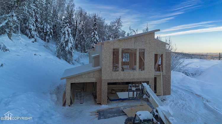L11 Skyvista Circle Eagle River, AK 99577