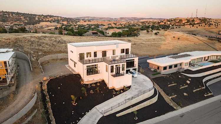 410 Tobrurry Way Folsom, CA 95630