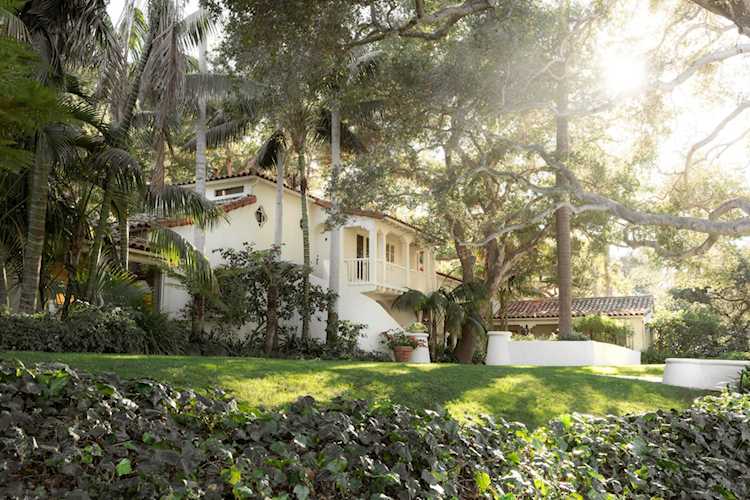 4045 Lago Dr Santa Barbara, CA 93110
