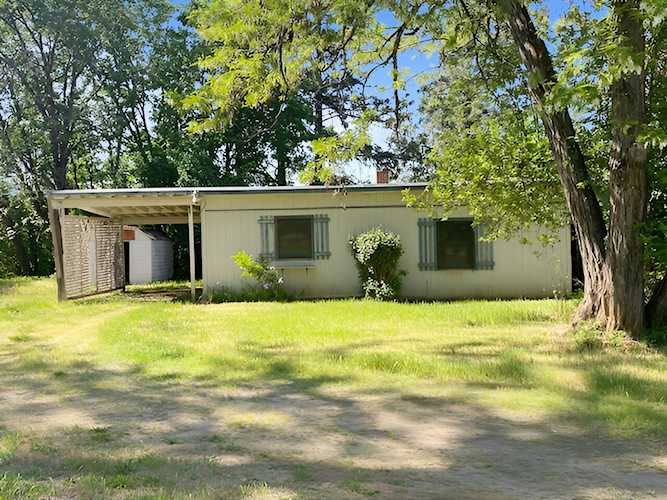 191 Gibson St Merlin, OR 97532
