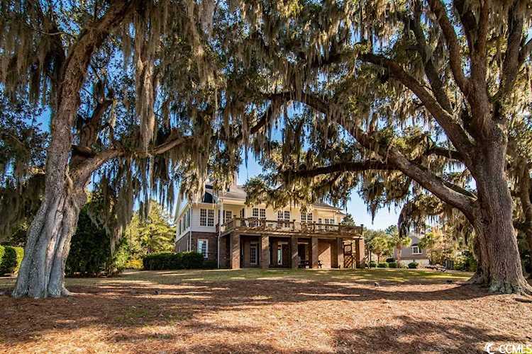441 River Oaks Circle Pawleys Island, SC 29585
