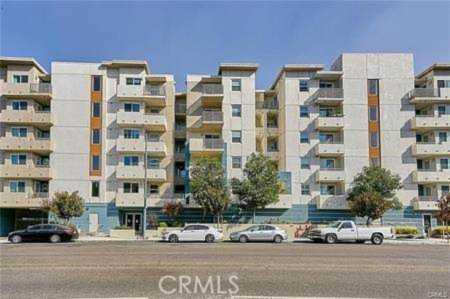 436 S Virgil Ave #202 Los Angeles, CA 90020