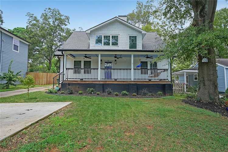 1696 Flat Shoals Road SE Atlanta, GA 30316