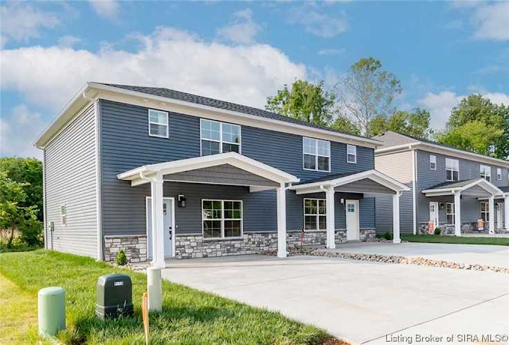 1006 Sweet Amy Way Sellersburg, IN 47172 | MLS 202308144 Photo 1