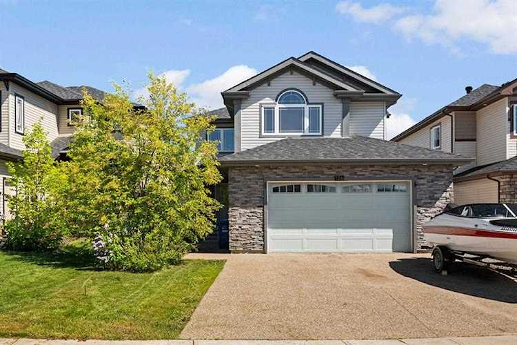 136 Macrae Place Fort McMurray, AB T9K 0