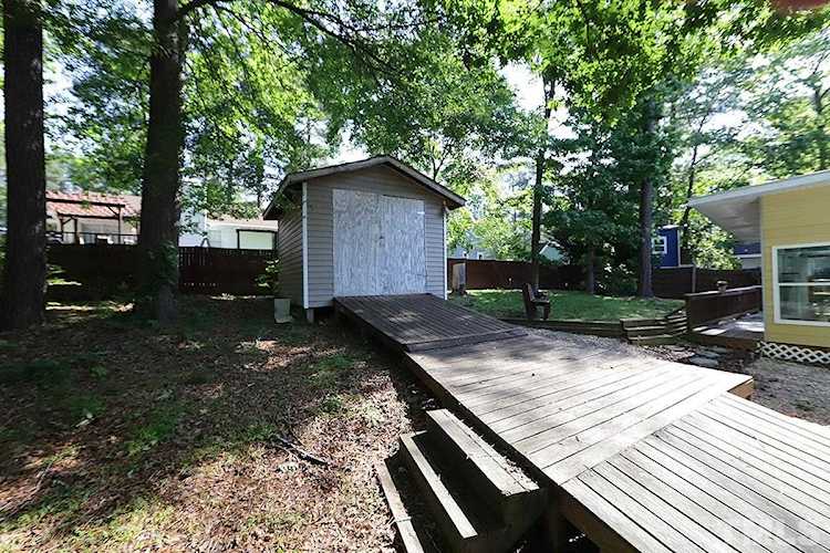 10 Oakside Court Durham, NC 27703 | MLS 2513707 Photo 1