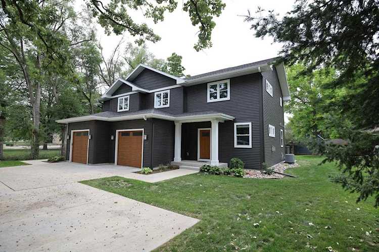 309 Femrite Dr Monona, WI 53716
