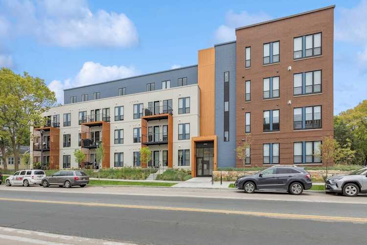 4745 Minnehaha Avenue #101 Minneapolis, MN 55406