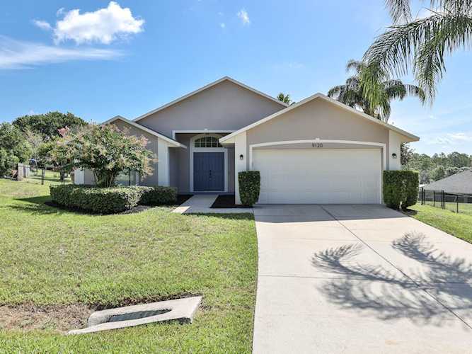 9120 Lazy Oak Ct Clermont, FL 34711
