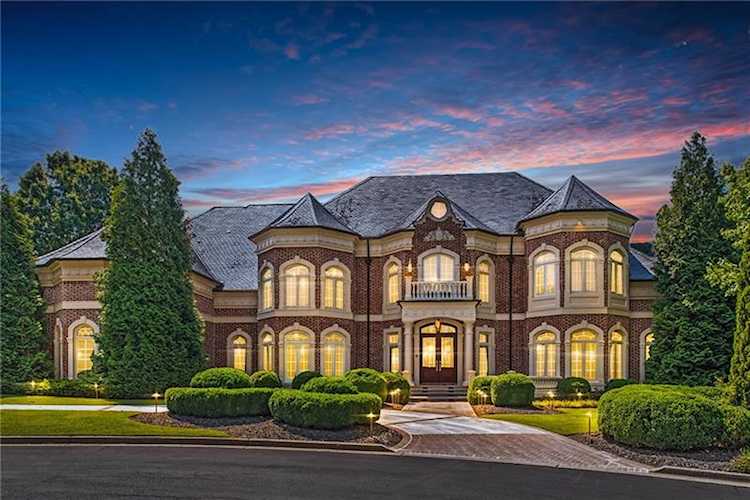 1210 Troon Court Alpharetta, GA 30005