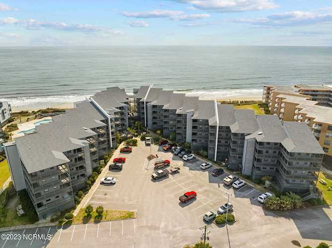 1896 New River Inlet Rd North Topsail Beach, NC 28460