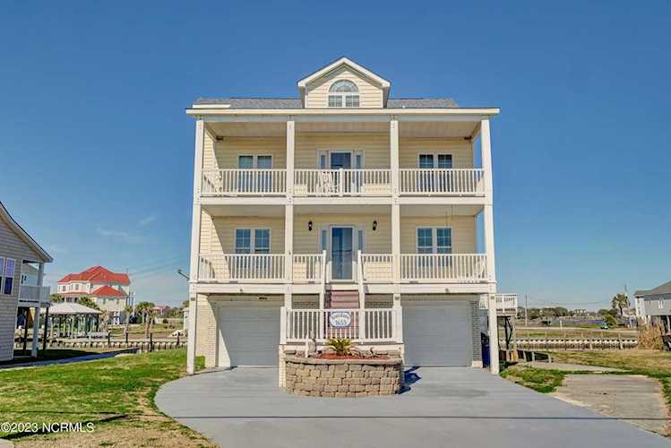 1655 New River Inlet Rd North Topsail Beach, NC 28460