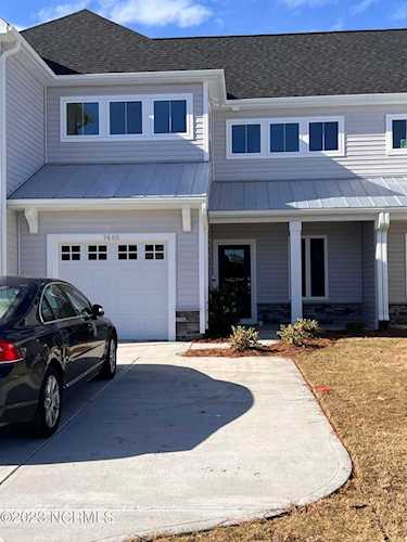 7413 Springwater Dr Wilmington, NC 28411