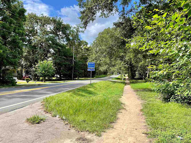 2509 S Meridian St Tallahassee, FL 32301