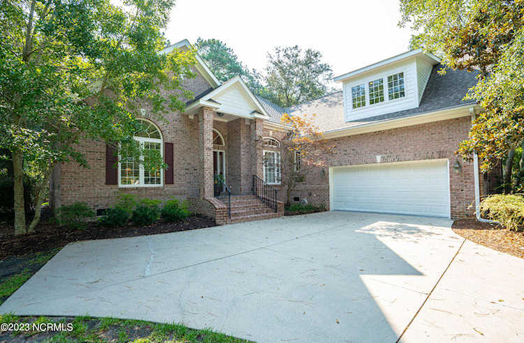 534 Gladstone Circle SW Ocean Isle Beach, NC 28469