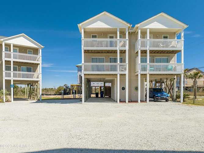 219 Pinellas Bay Dr North Topsail Beach, NC 28460 | MLS 100373213 Photo 1