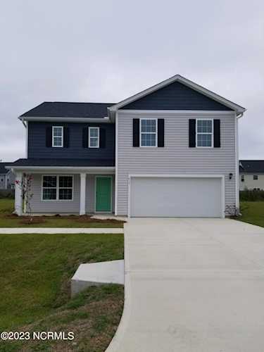412 Turp Landing Ln Jacksonville, NC 28546