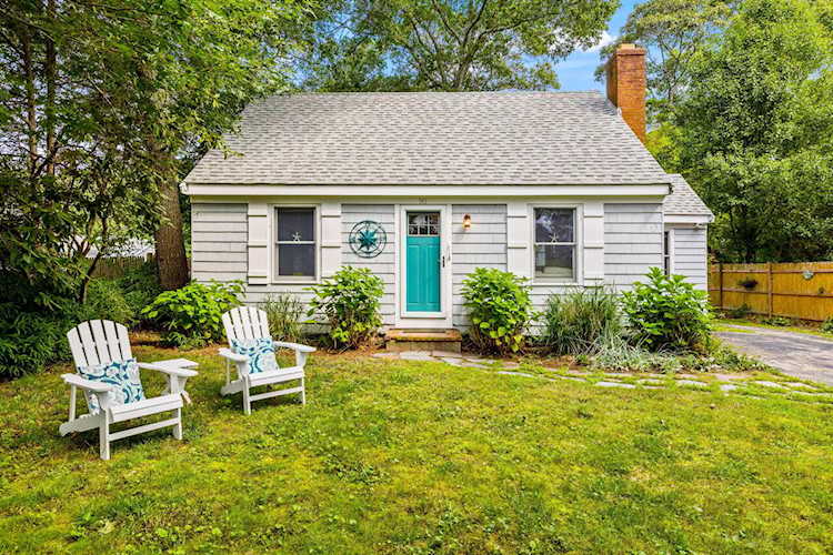 90 Priscilla Street East Falmouth, MA 02536