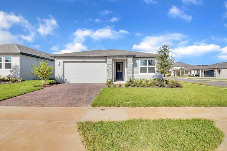 2343 Bear Peak Rd Minneola, FL 34715