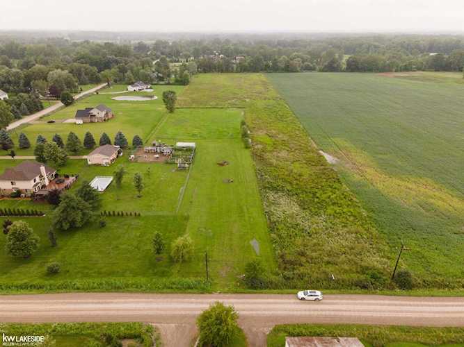 00 Hartway Rd Ray, MI 48096