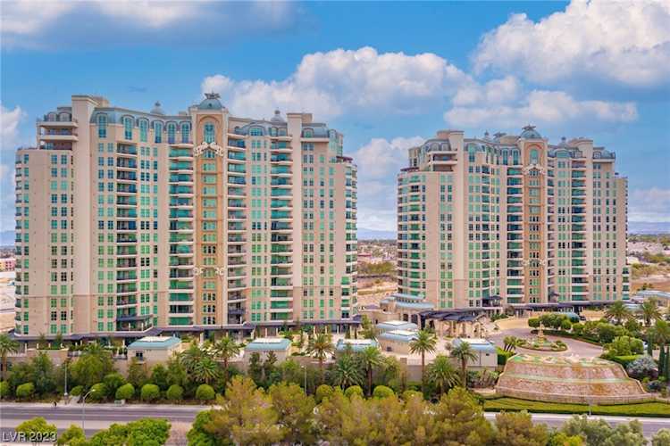 9101 Alta Dr #306 Las Vegas, NV 89145