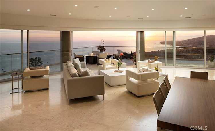 900 Gainsborough Dr Laguna Beach, CA 92651